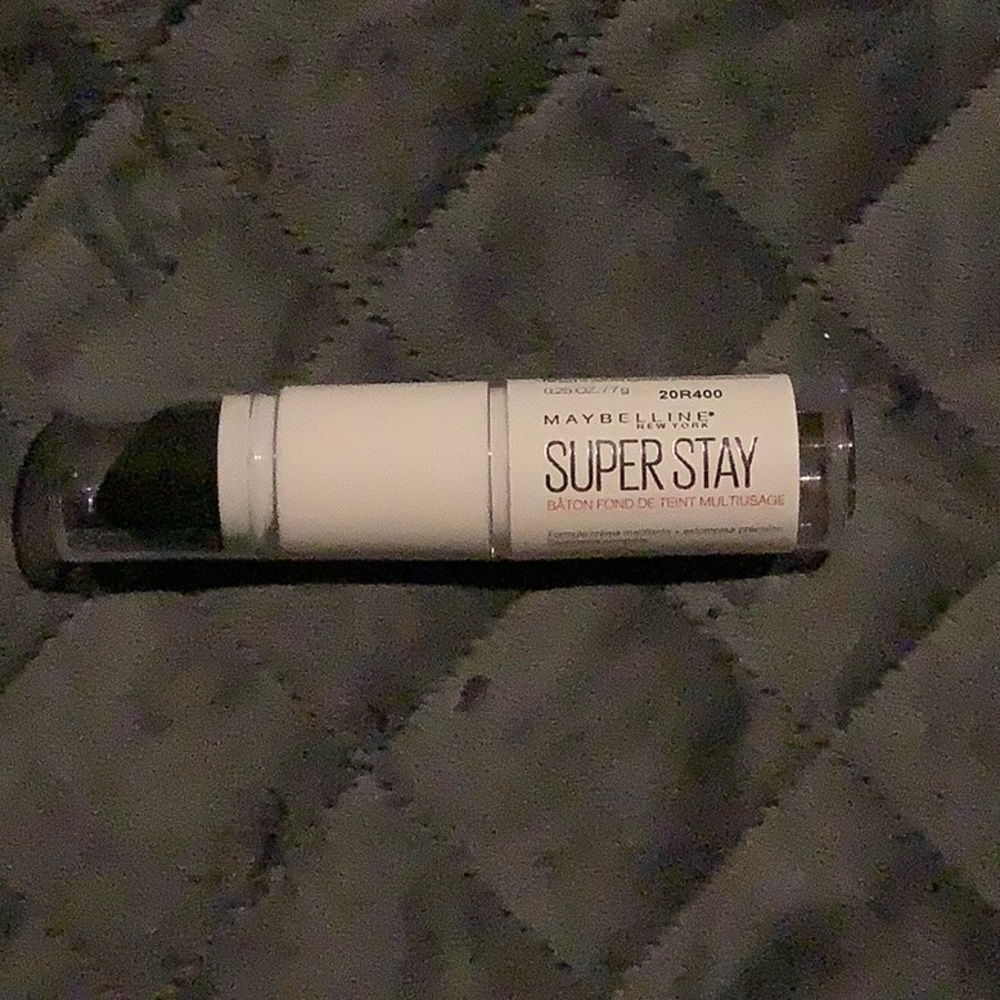 Maybelline superstay foundation